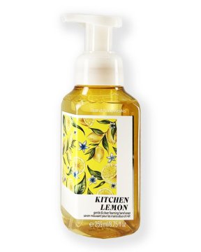 Händepflege - Farbe - Weinrot